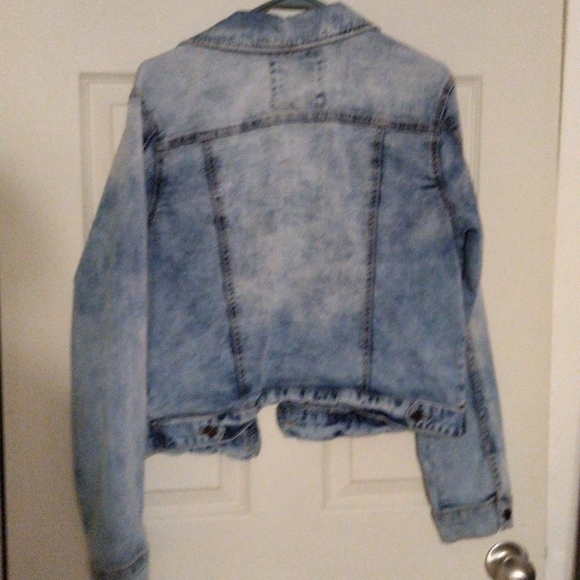 Mudd distressed denim jacket.XL - Picture 4 of 6